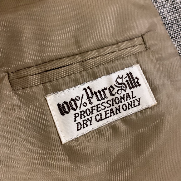 Towncraft size 40R mens blazer sports 100% silk 2 button clousre single vented - Picture 17 of 17